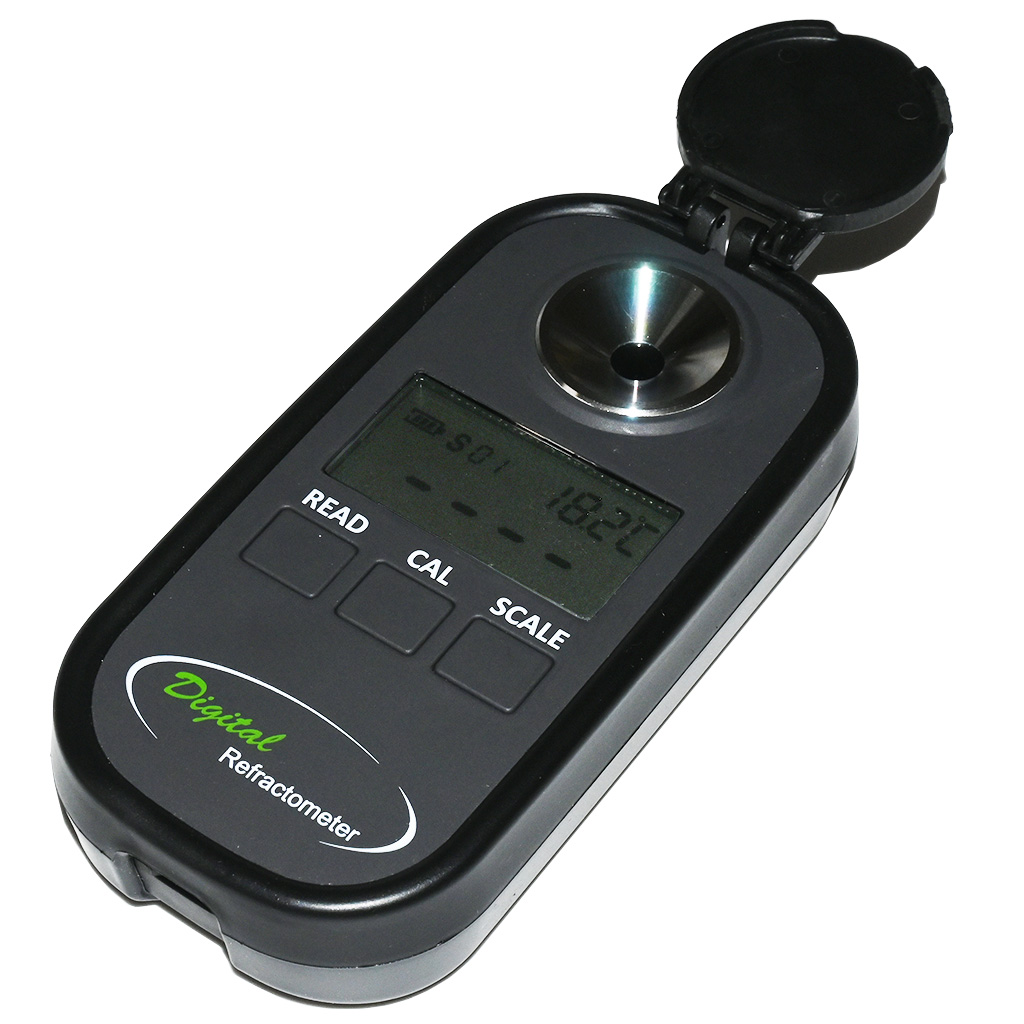 Digital honey refractometer