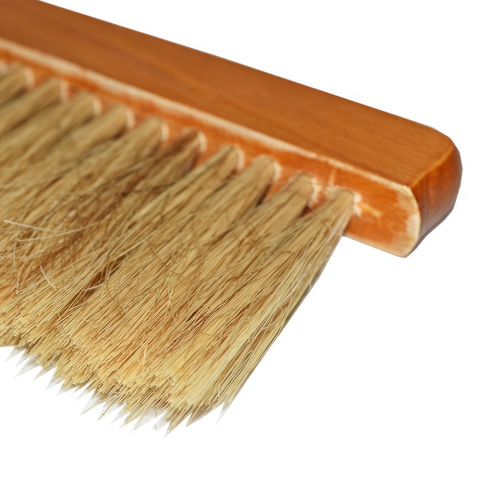Bee brush with handle - natural brush