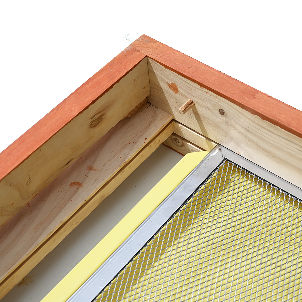 Full mesh varroa bottom board - Langstroth - complete, painted