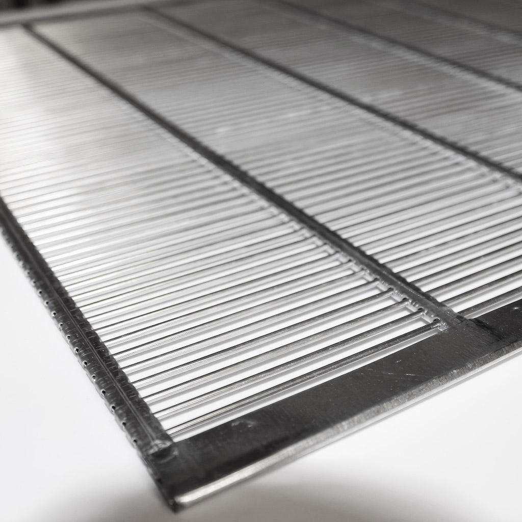 Metal queen excluder with frame 500x500 mm