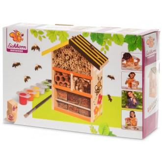 Outdoor Apiary Eichhorn