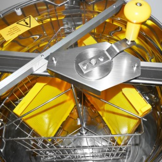 Mellarius MiniLine D52 manual 3 frame honey extractor with legs