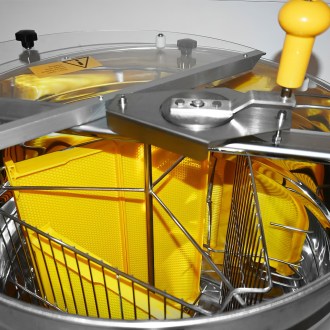 Mellarius MiniLine D52 manual 3 frame honey extractor with legs