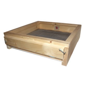 Fully screened varroa bottom board - Czechoslovak style