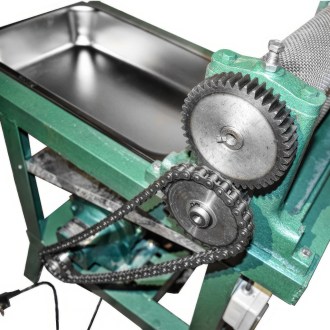 Electric foundation press