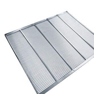 Stainless steel queen excluder with frame 384x473 mm DE