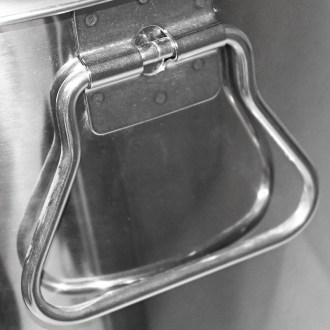 100 kg honey tank Mellarius ProLine with welded gate and sealing lid