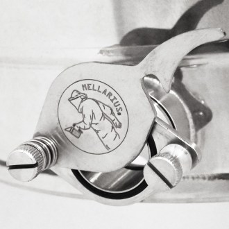 25 kg honey tank Mellarius OptiLine with stainless steel gate and sealing lid