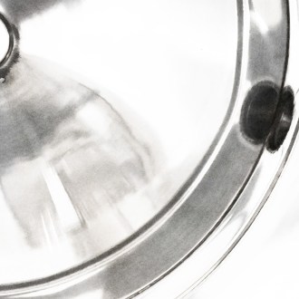 100 kg honey tank Mellarius OptiLine with stainless steel gate and sealing lid