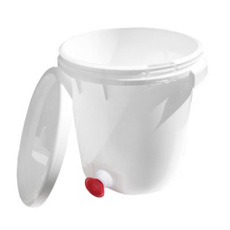 Economy plastic honey bucket with gate 40 kg