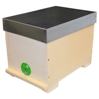 Styrofoam Langstroth JUMBO Nucleus Hive - 6 frames