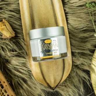 Skin - cream with honey day cream