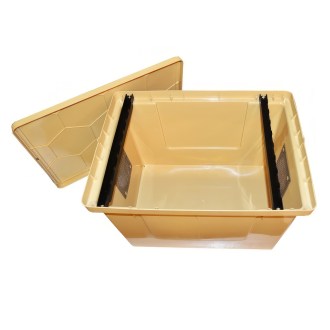 Universal ventilated box for 8 frames - plastic