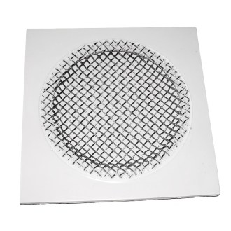 Leakage pad under the feeder