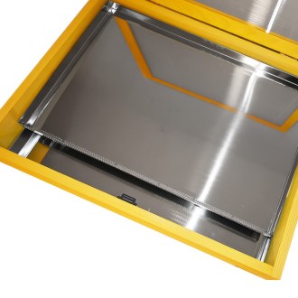 Stainless steel solar wax melter with strainer for 2 frames