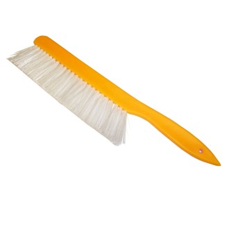 Small bee brush with plastic handle