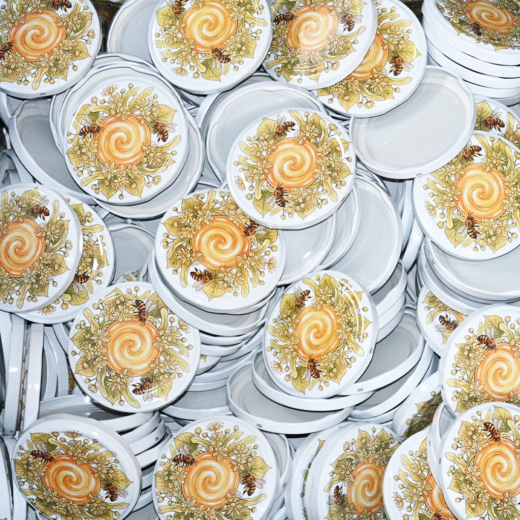 Twist-off lid TO 82 - Bees, linden and honey 700 pcs - full box - HOJ1